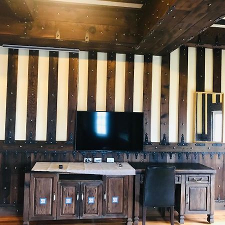 Black Forest Manor Renai Εξωτερικό φωτογραφία