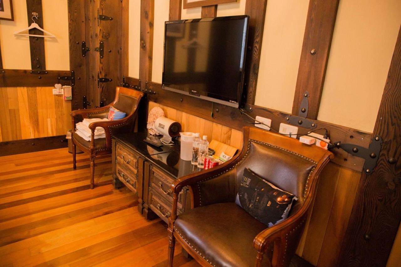 Black Forest Manor Renai Εξωτερικό φωτογραφία