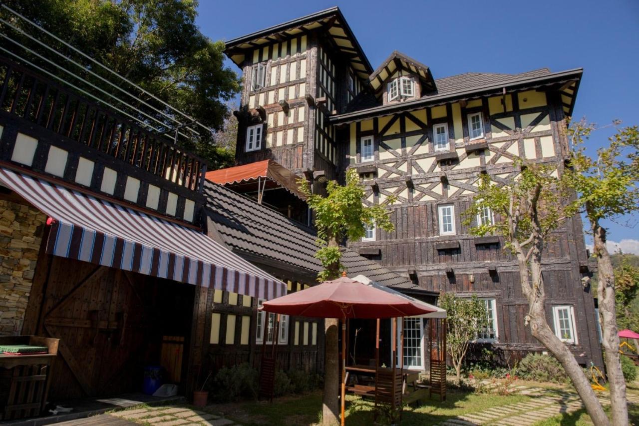 Black Forest Manor Renai Εξωτερικό φωτογραφία