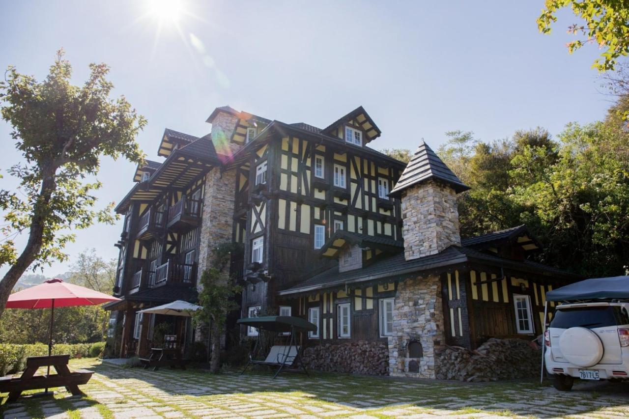 Black Forest Manor Renai Εξωτερικό φωτογραφία