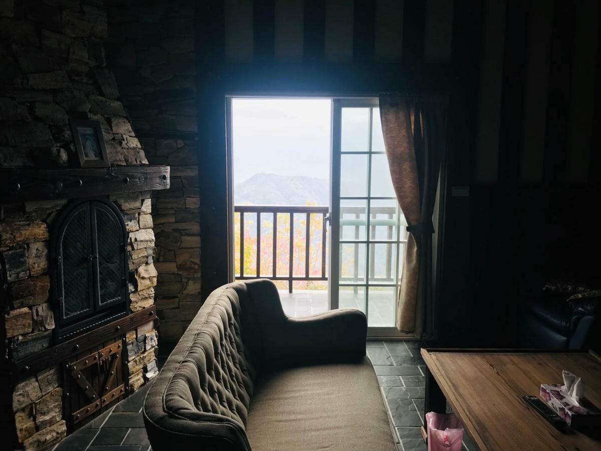 Black Forest Manor Renai Εξωτερικό φωτογραφία