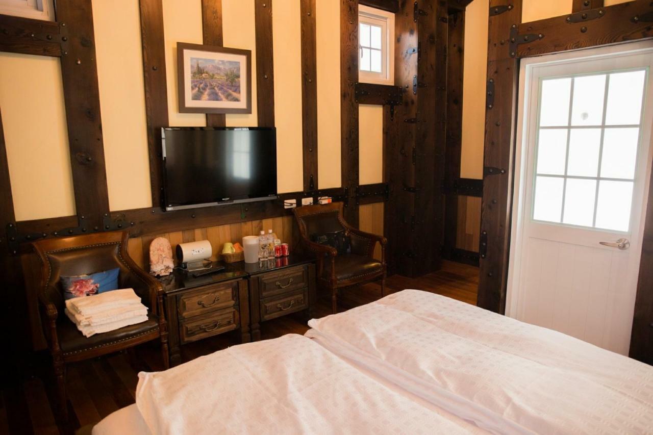 Black Forest Manor Renai Εξωτερικό φωτογραφία