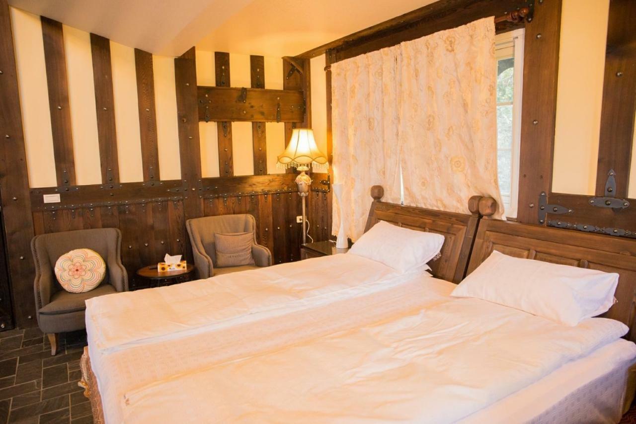 Black Forest Manor Renai Εξωτερικό φωτογραφία