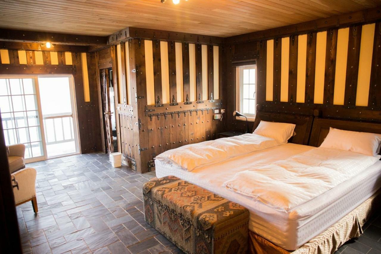 Black Forest Manor Renai Εξωτερικό φωτογραφία
