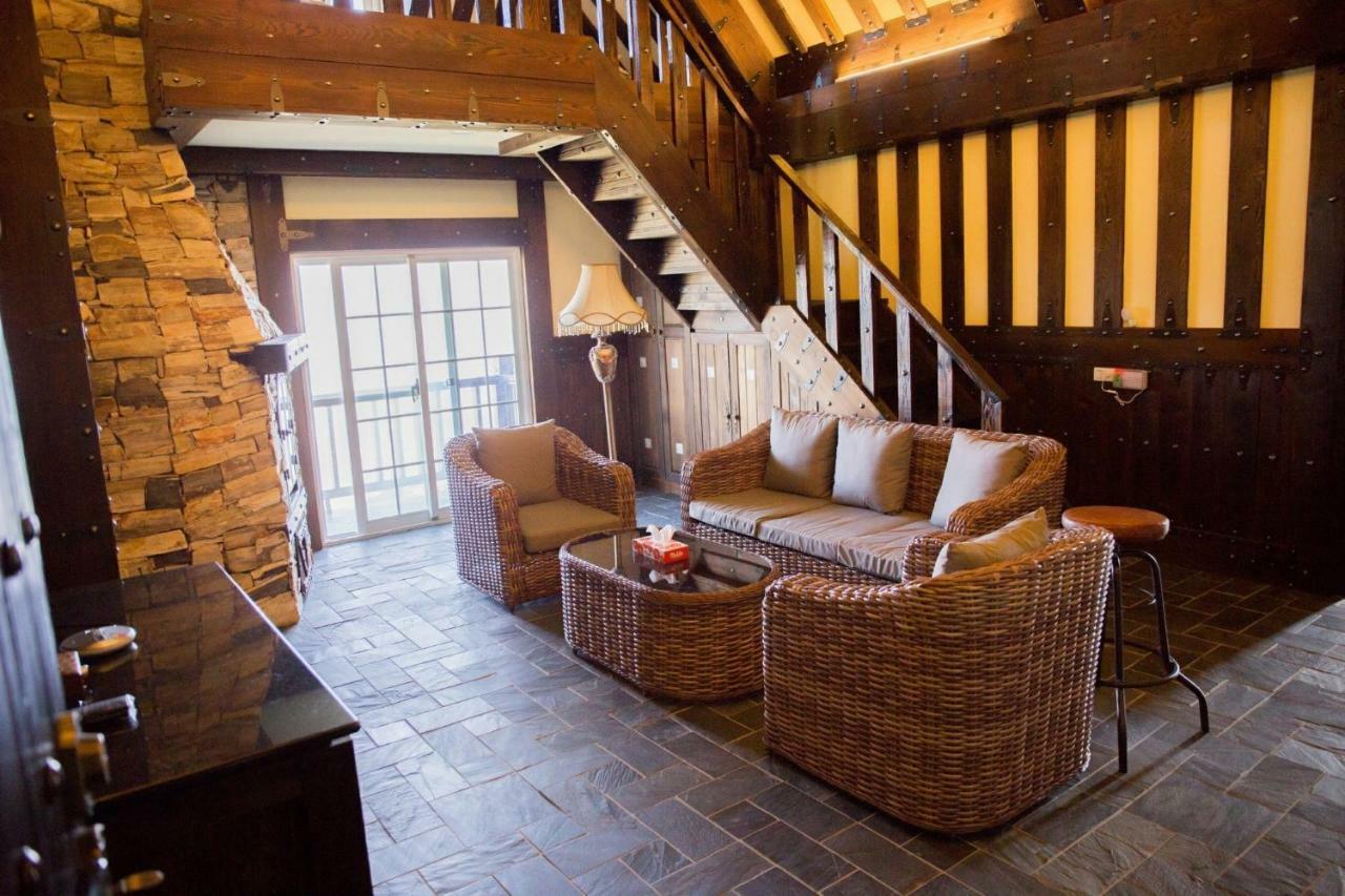 Black Forest Manor Renai Εξωτερικό φωτογραφία