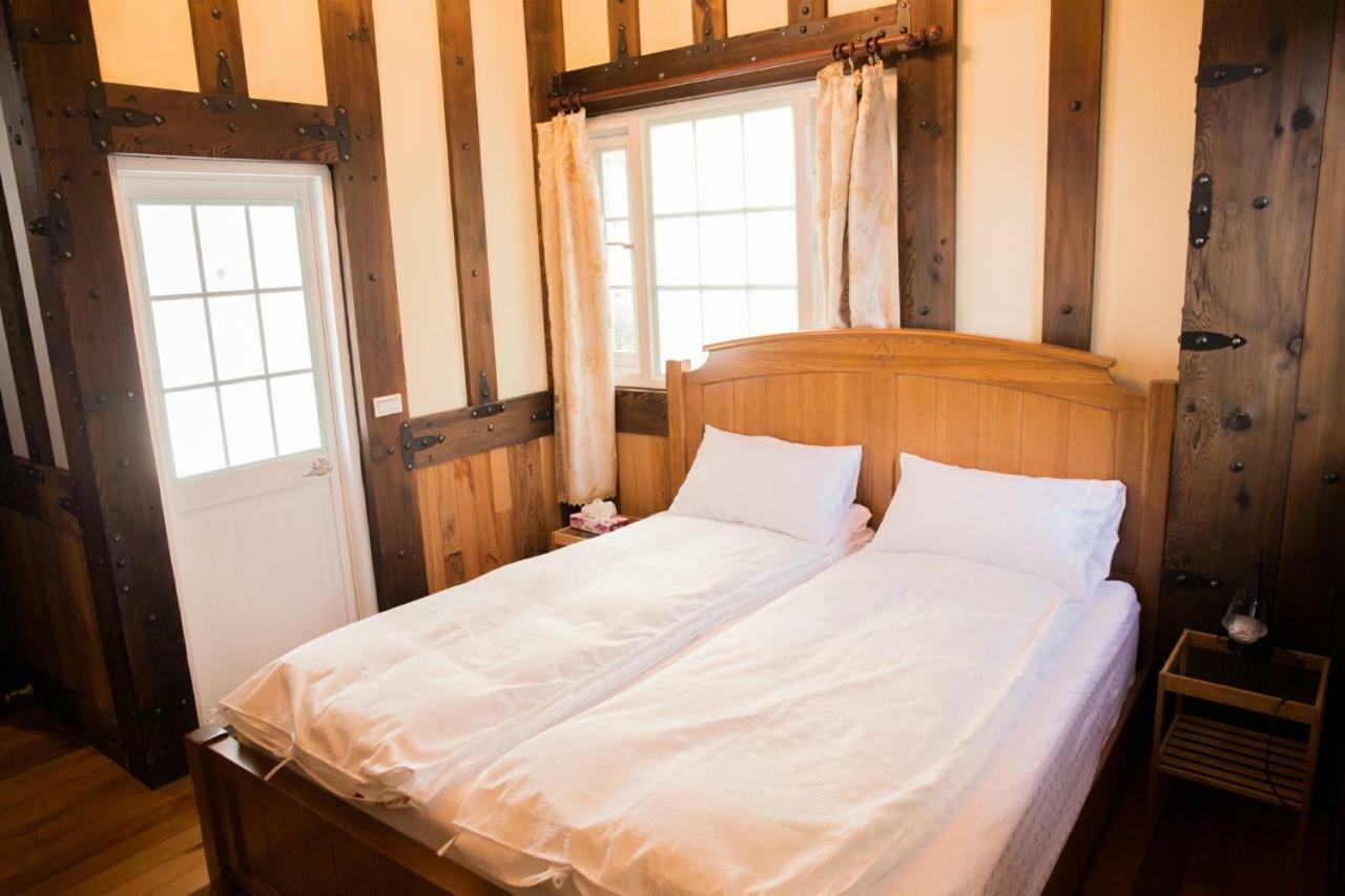 Black Forest Manor Renai Εξωτερικό φωτογραφία